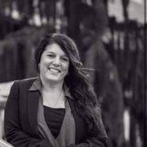 Meet your Posher, Renee